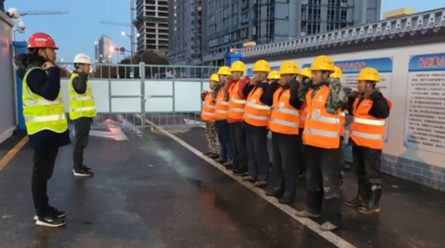 ��ҳ- �ƶ����ʼ��Źٷ���վ